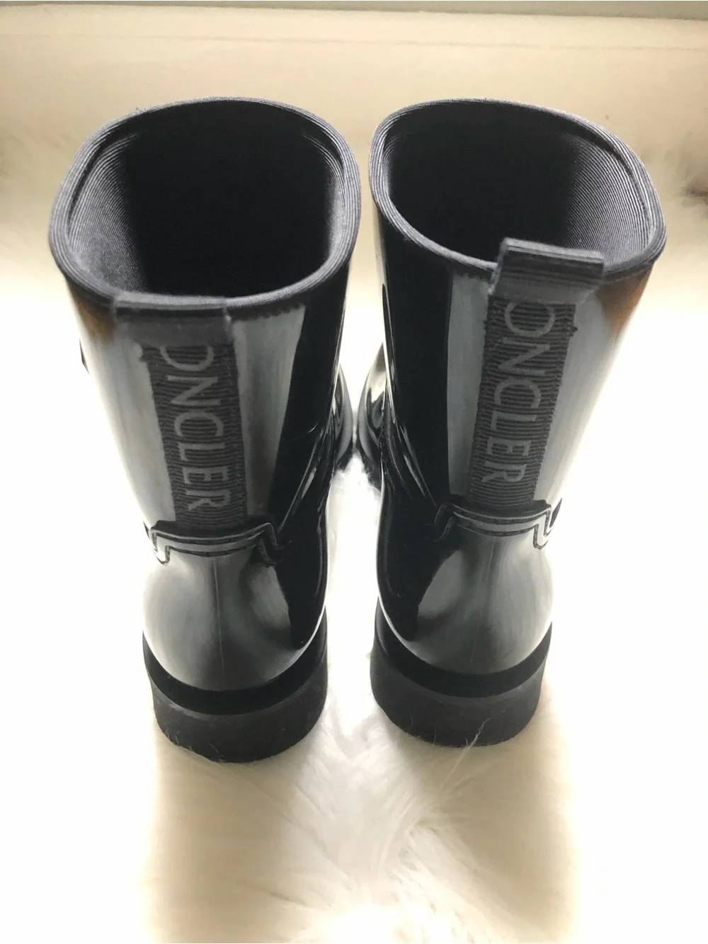 Moncler sz 38 Ginette Rain Boots